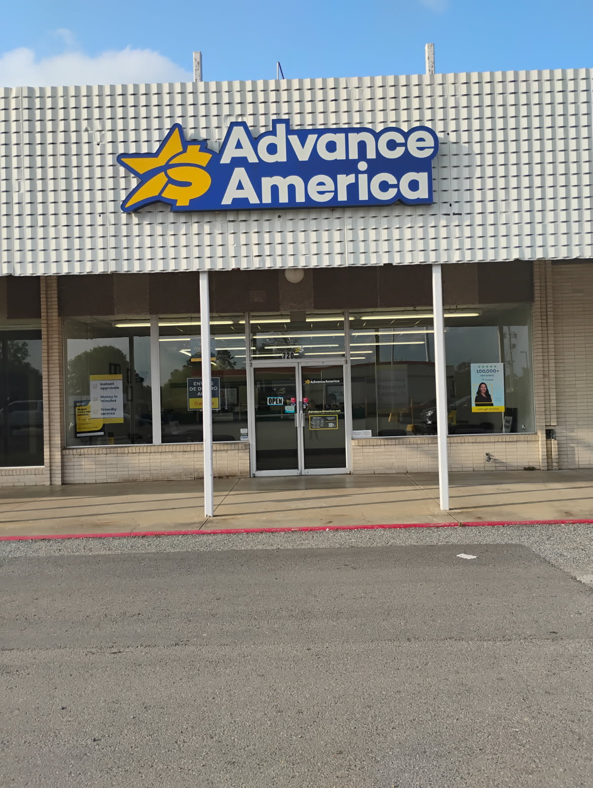 Advance America 720 Creswell Lane, Opelousas, LA Store