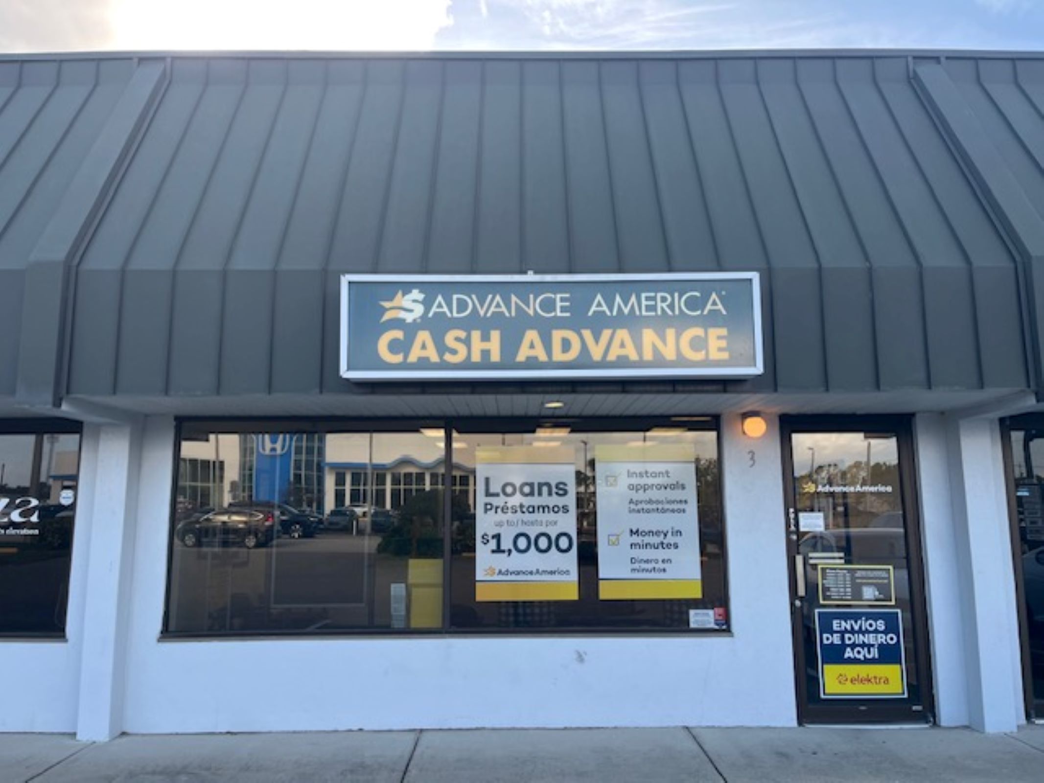 Advance America 2614 Lakeland Hills Blvd. #3, Lakeland, FL Store