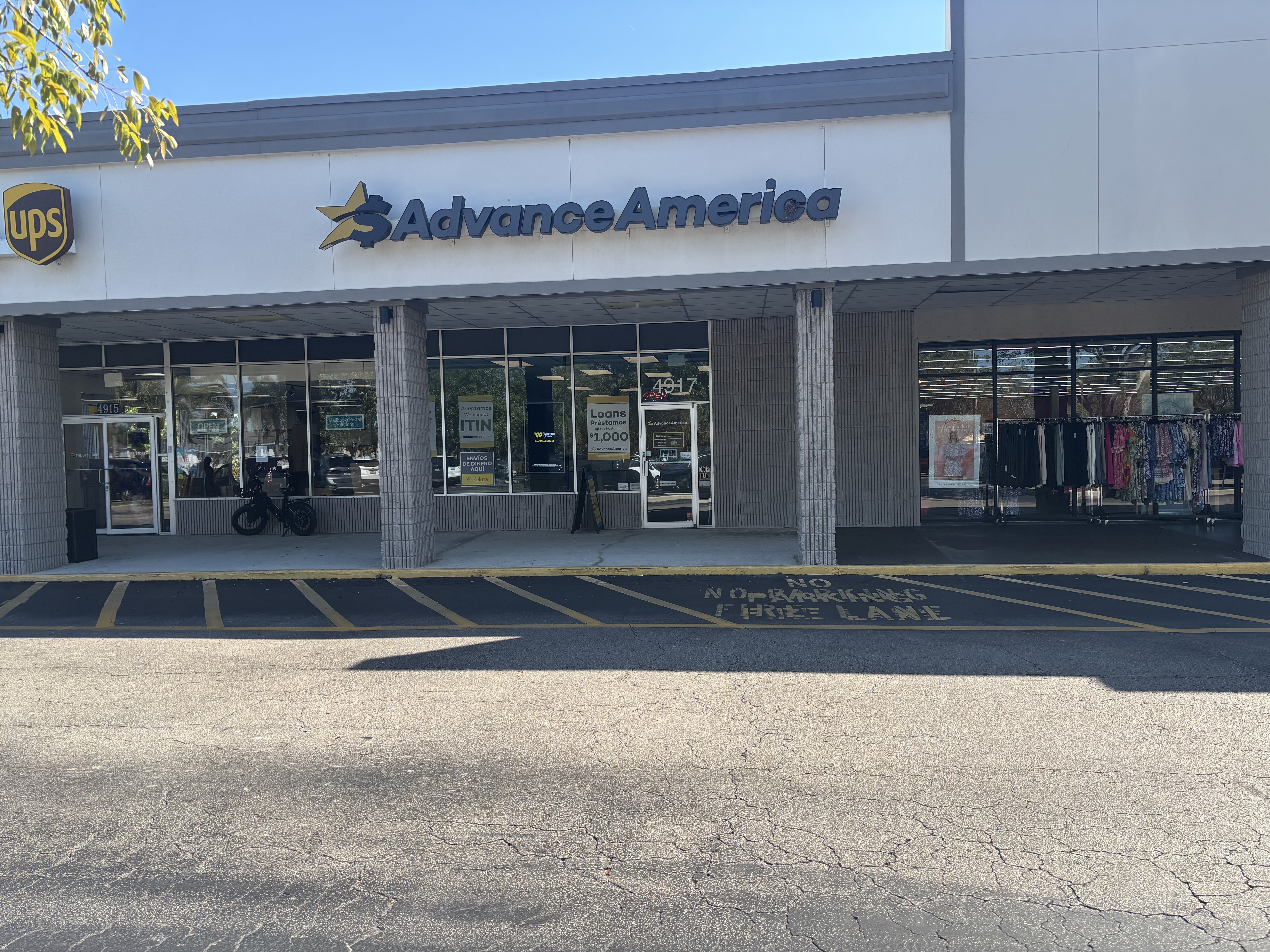 Advance America 4917 Rattlesnake Hammock Rd., Naples, FL Store