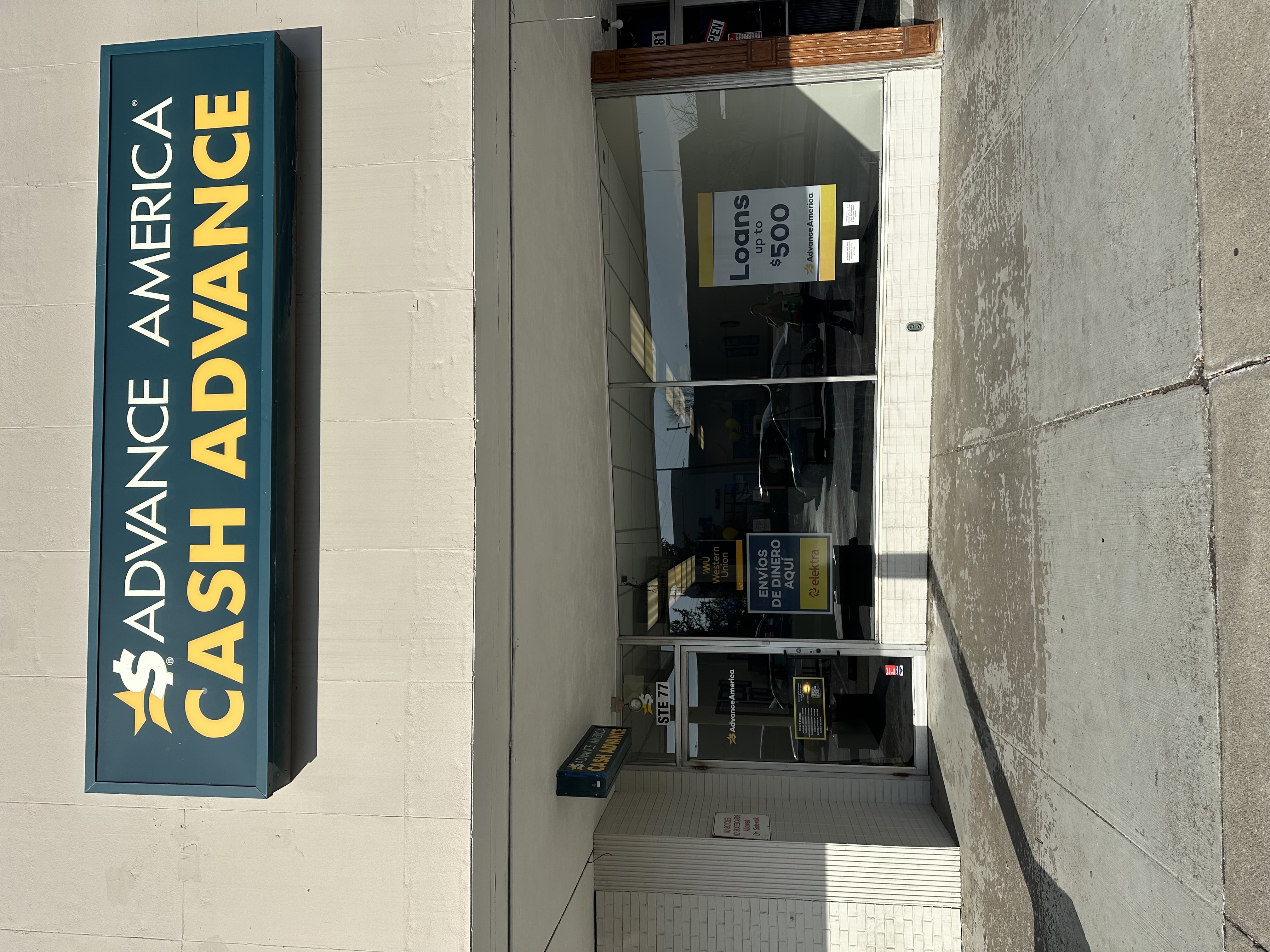 Advance America 1301 Winchester Rd. Suite 77, Lexington, KY Store