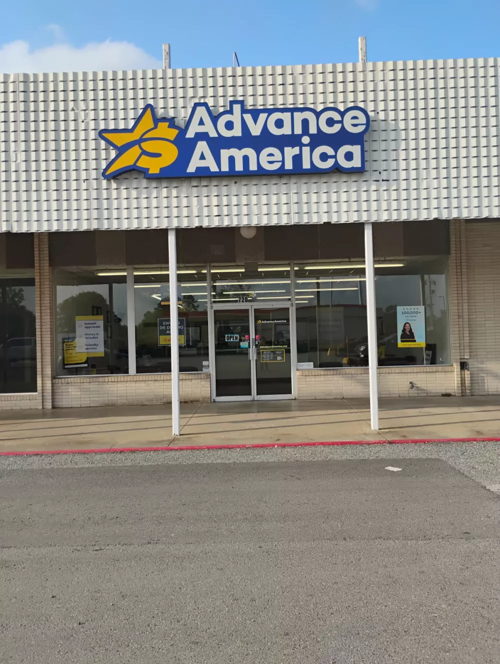 Advance America 720  Creswell Lane, Opelousas, LA Store