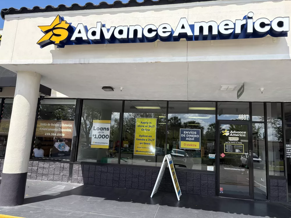 Advance America 4887 Golden Gate Parkway, Naples, FL Store