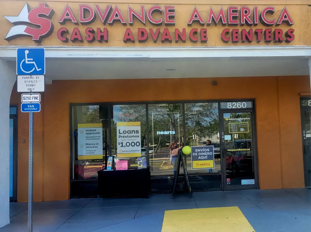 Advance America 8260 Pines Blvd., Pembroke Pines, FL Store