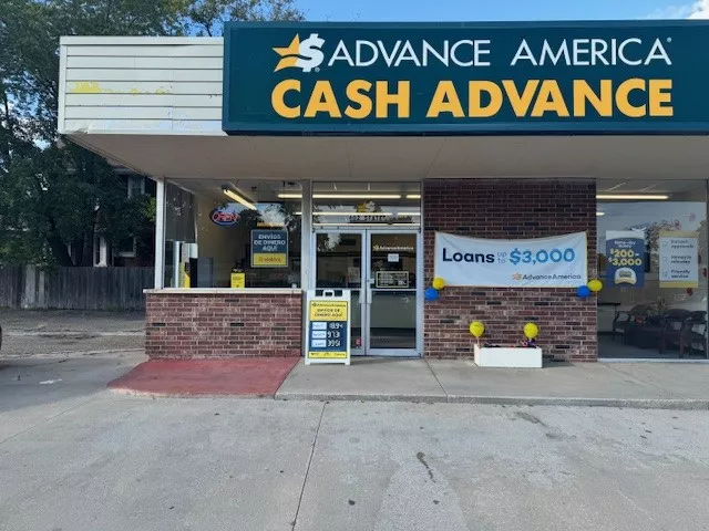 Advance America 602 State St., Emporia, KS Store