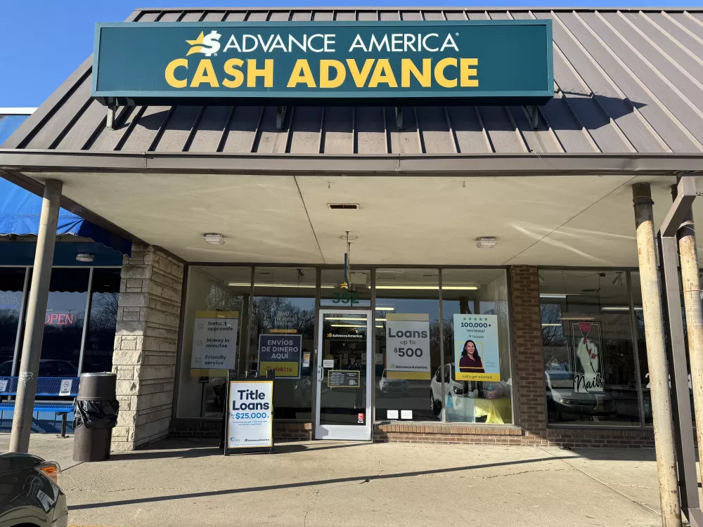 Advance America 352 Southland Drive, Lexington, KY Store
