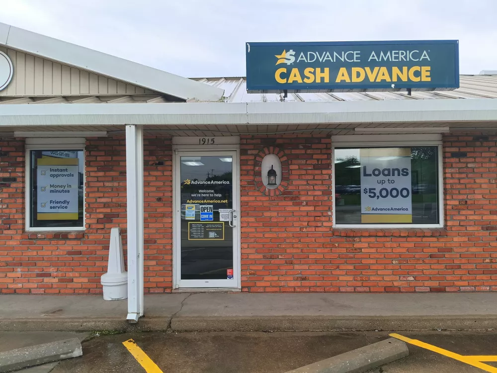Advance America 1915 W. Jesse James Rd., Excelsior Springs, MO Store