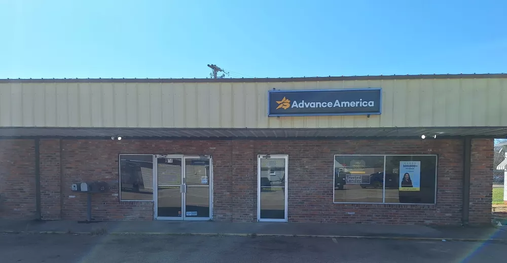 Advance America 904 E. Peace Street, Canton, MS Store