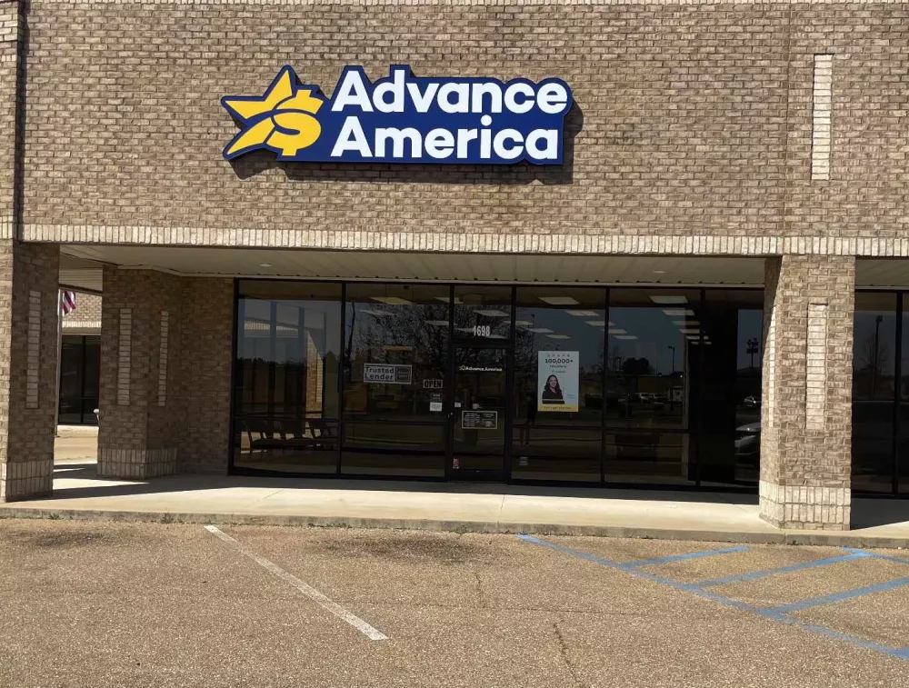 Advance America 1698 Crescent Meadows Drive, Holly Springs, MS Store