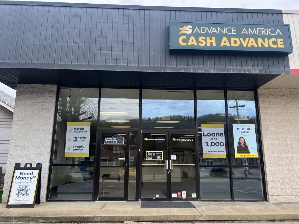 Advance America 918 National Road, Bridgeport, OH Store