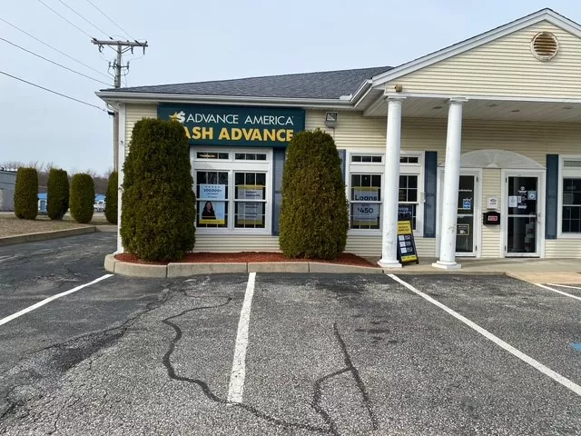 Advance America 1700 Diamond Hill Rd, Ste B, Woonsocket, RI Store
