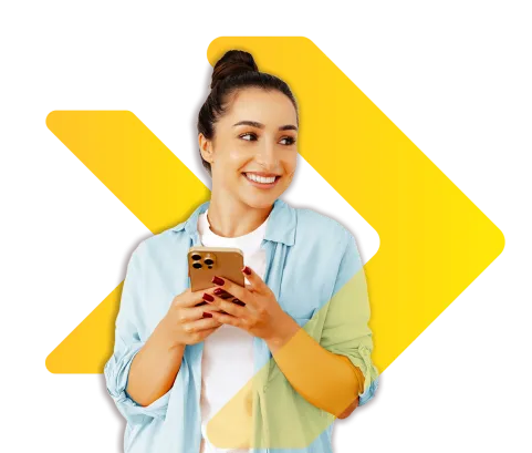 Person sending a text message to refer a friend to Advance America